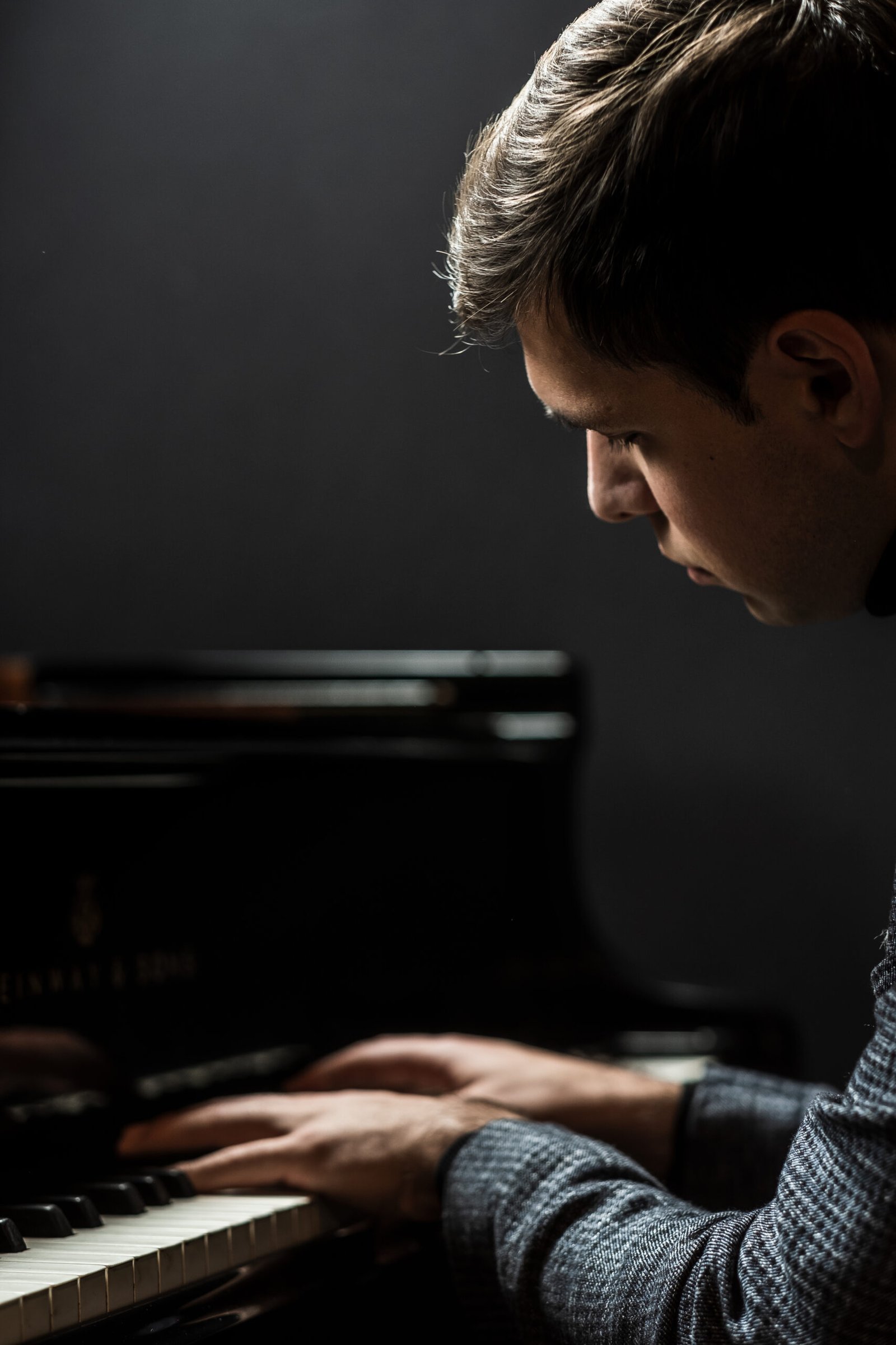 Mark Taratushkin at the piano